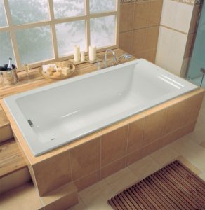 Деревянная ванна в интерьере. Решение для элитных ванных комнат